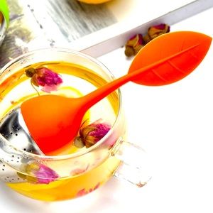 Silicone Tea Filter with Tray ‼️Loose Herbs Tea Filter with Tray!